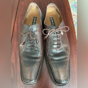 Mezlan lace up dress shoes. Size 12.
